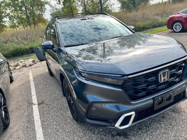 Used 2024 Honda CR-V Sport Touring with VIN 7FARS6H92RE039084 for sale in Maplewood, Minnesota