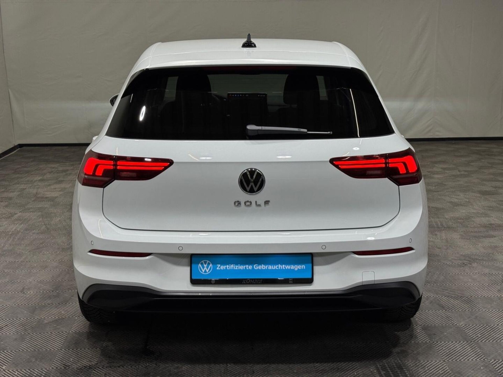 Volkswagen Golf Life