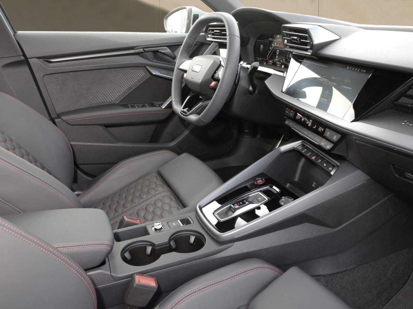 Bild über Audi RS 3 Sportback TFSI quattro 294 kW S tronic - für weitere Informationen kontaktieren Sie den Audi Partner