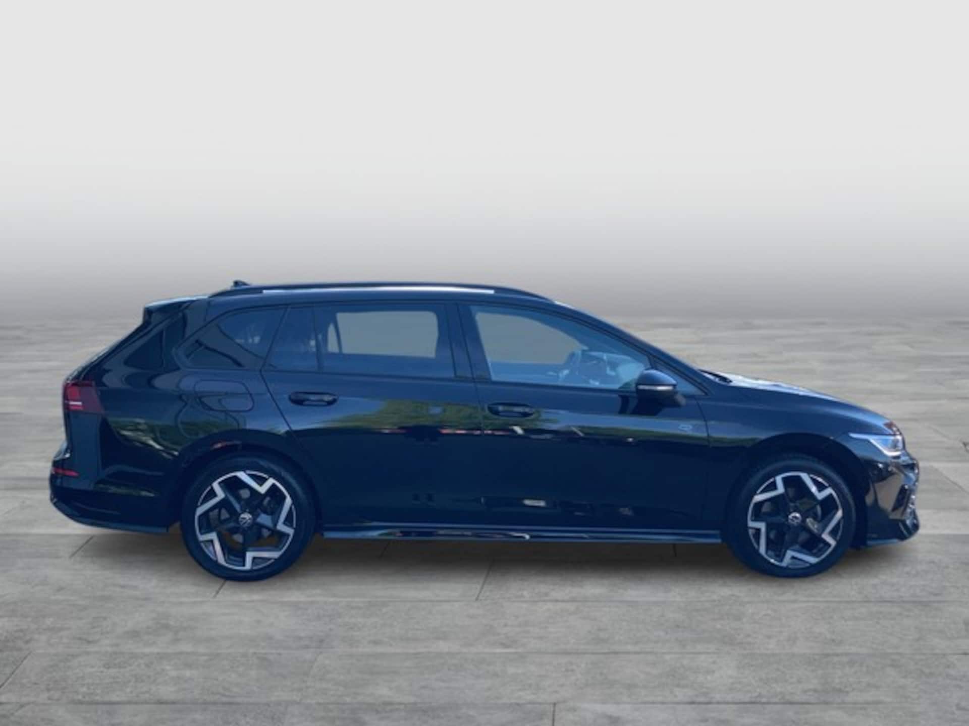 Volkswagen Golf Variant R-Line