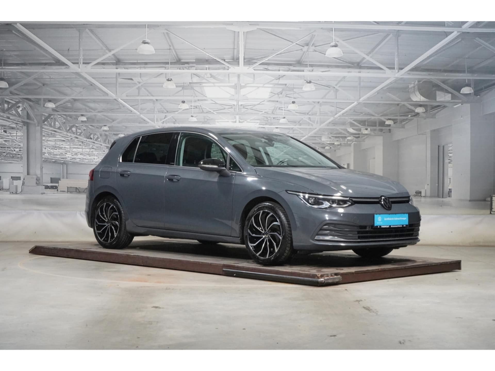 Volkswagen Golf Active