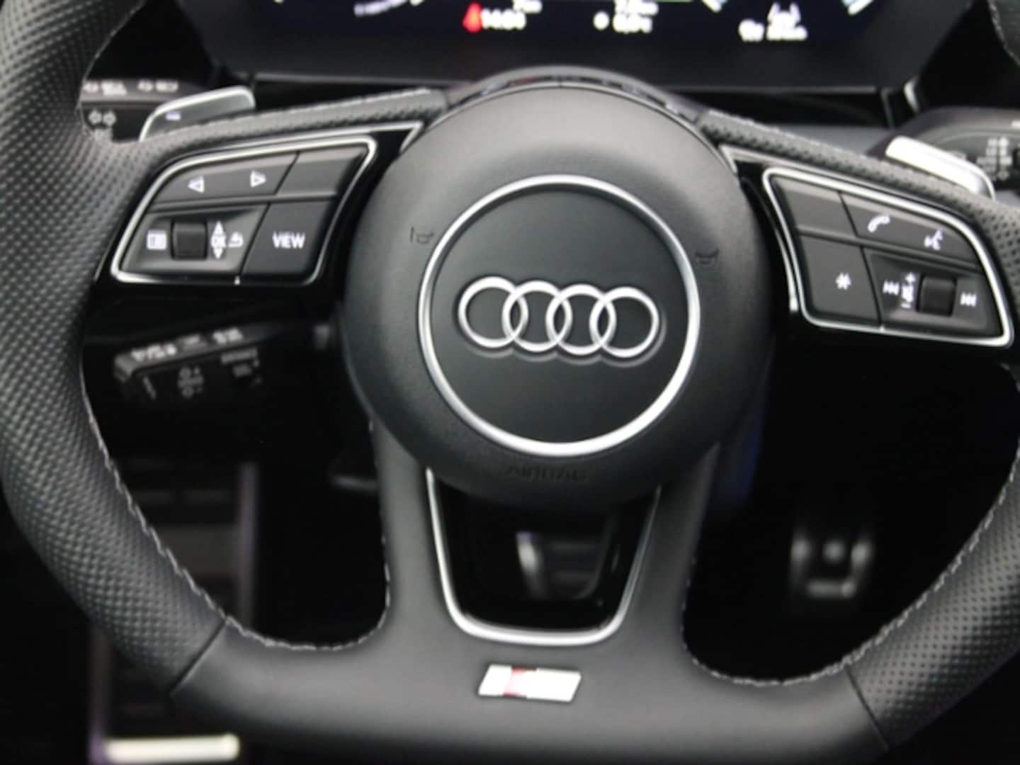 Bild über Audi A3 Sportback TFSI 110 kW S tronic - für weitere Informationen kontaktieren Sie den Audi Partner