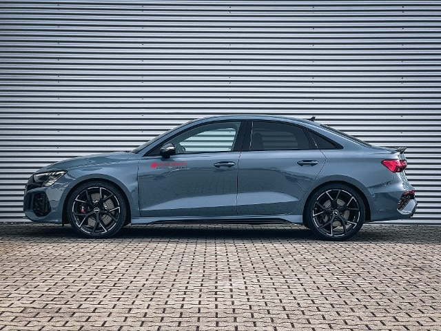 Image about Audi RS 3 Limousine TFSI quattro S tronic