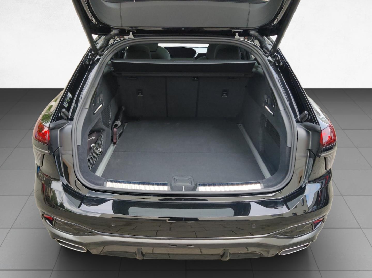 Bild über Audi A6 Avant TFSI quattro 270 kW S tronic - für weitere Informationen kontaktieren Sie den Audi Partner