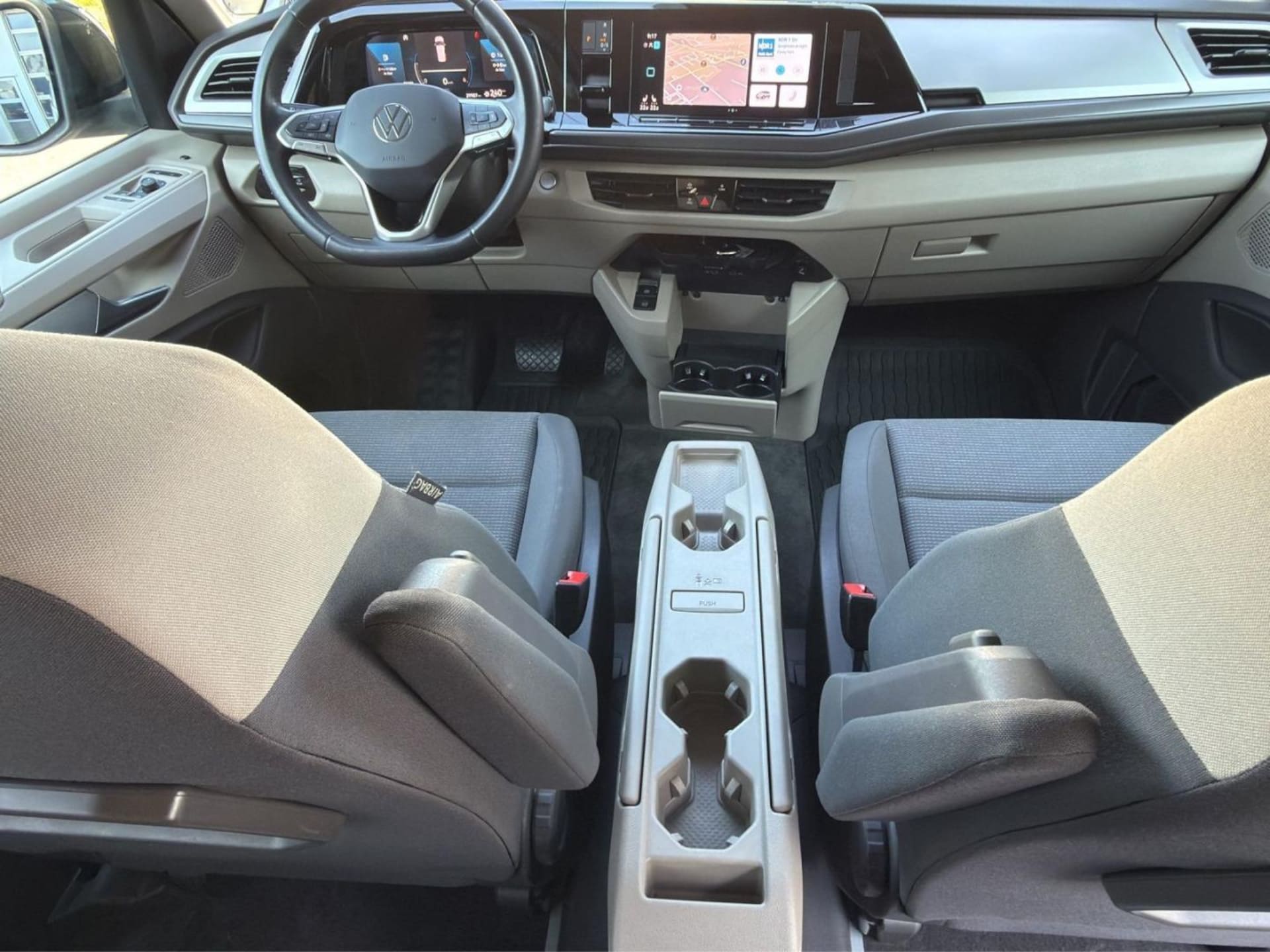 Volkswagen Multivan Basis-Modell