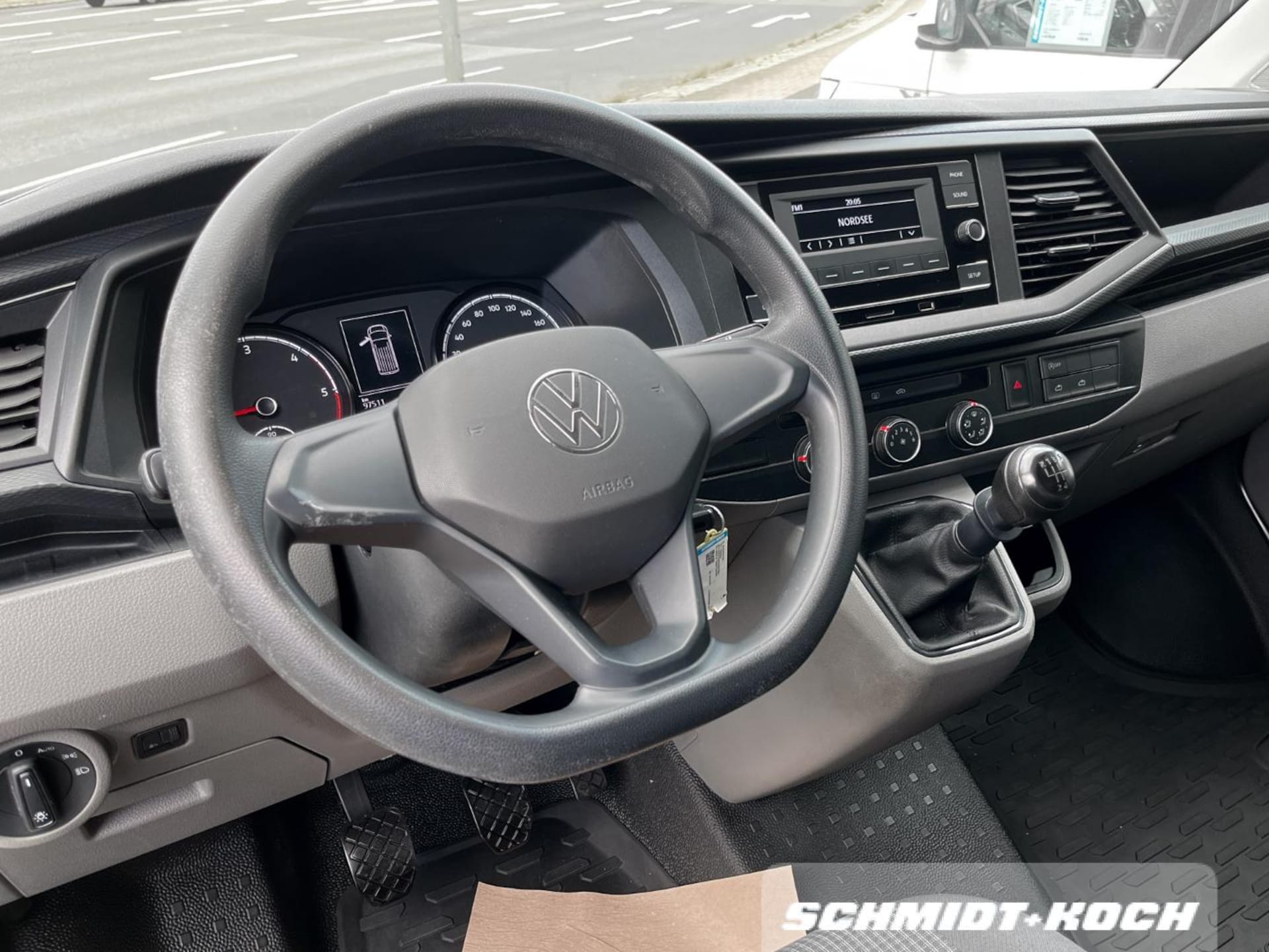 Volkswagen T6.1 Transporter Kasten langer Radstand