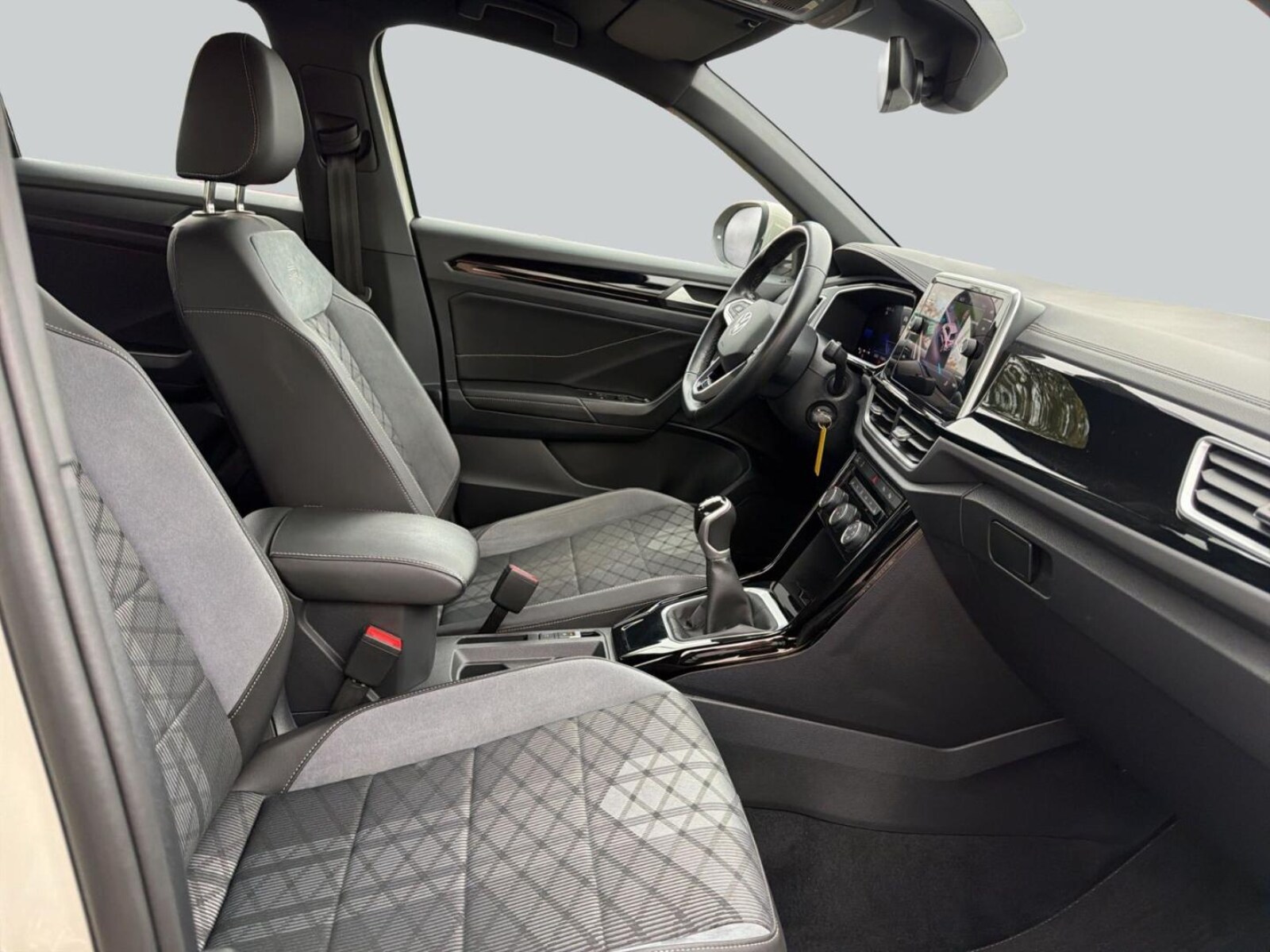 Volkswagen T-Roc – Bild 15