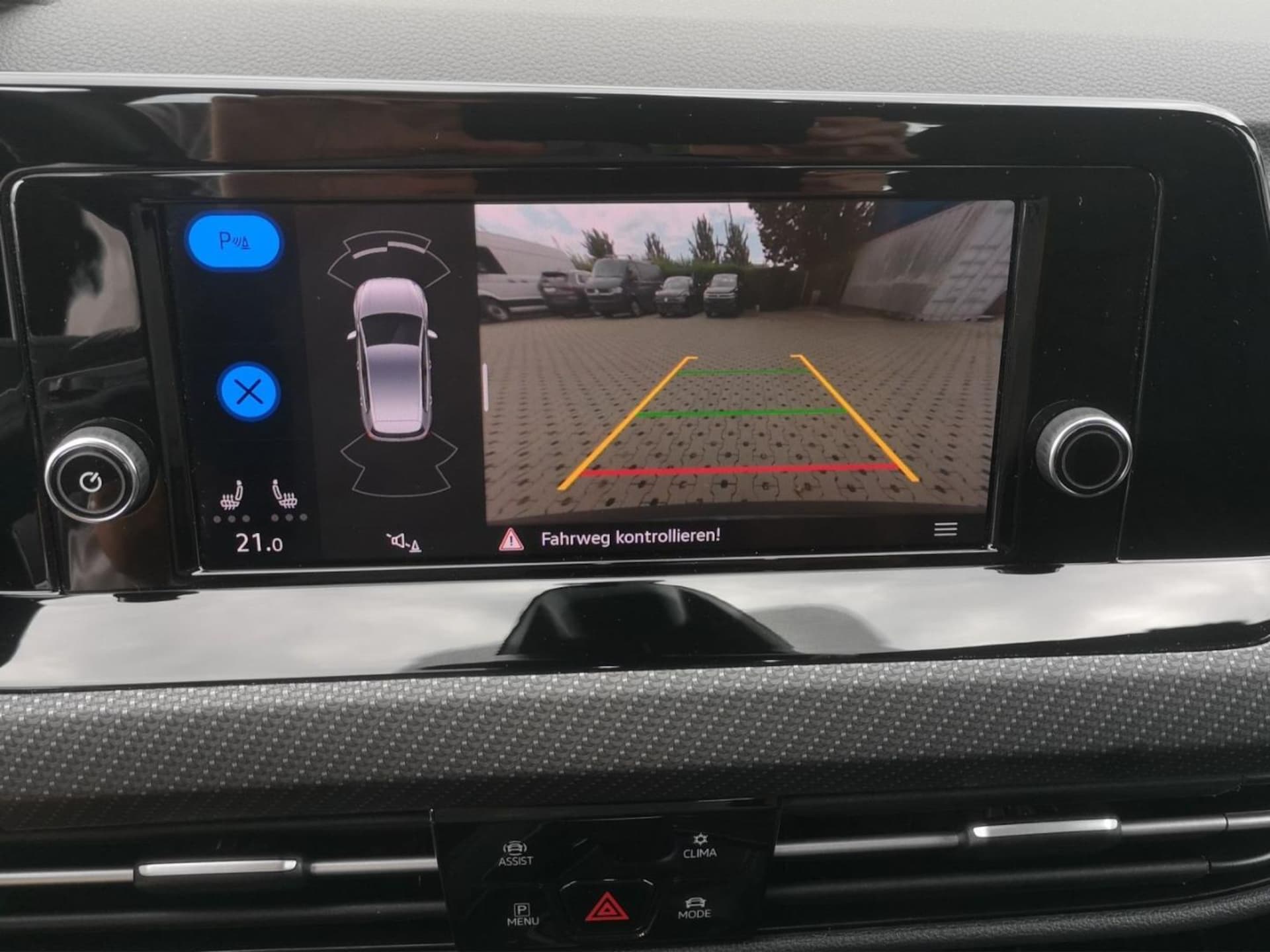 Volkswagen Golf R-Line