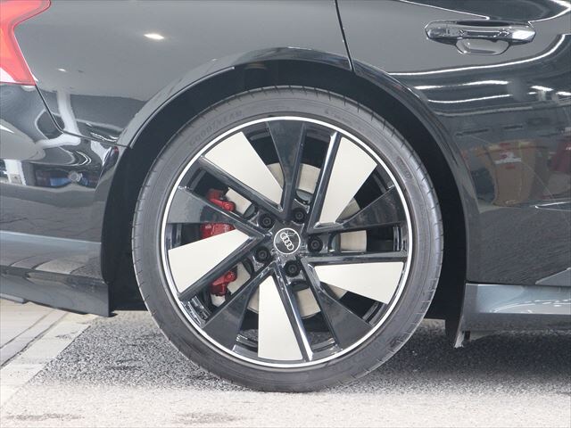 Image about Audi e-tron GT e-tron GT quattro