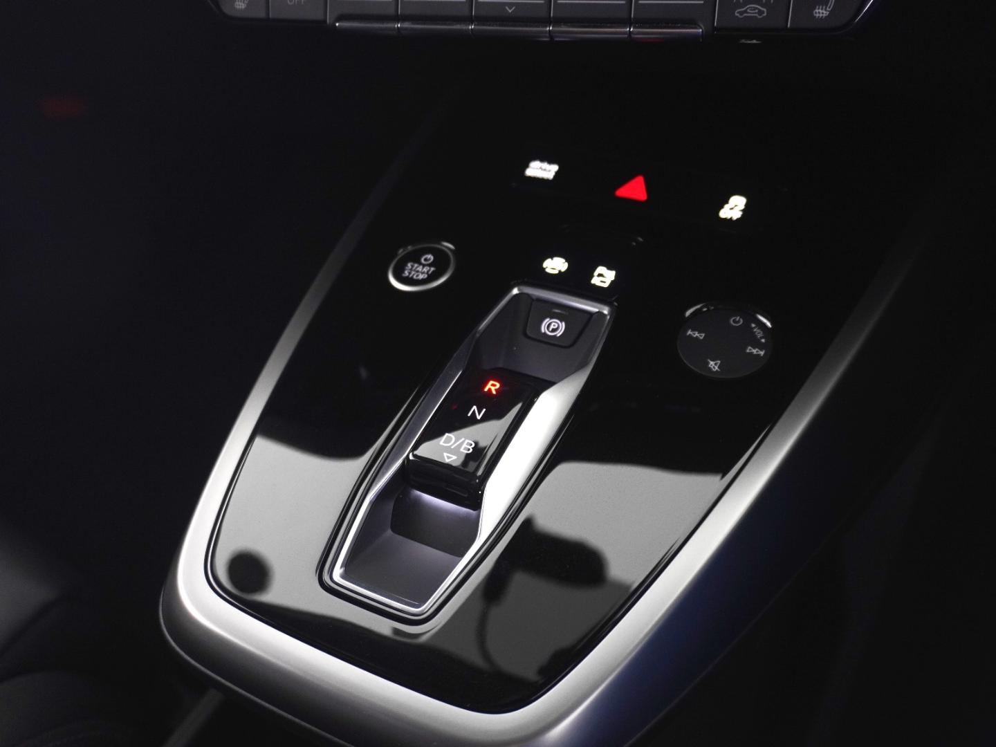 Image about Audi Q4 e-tron 40 e-tron 150,00 kW