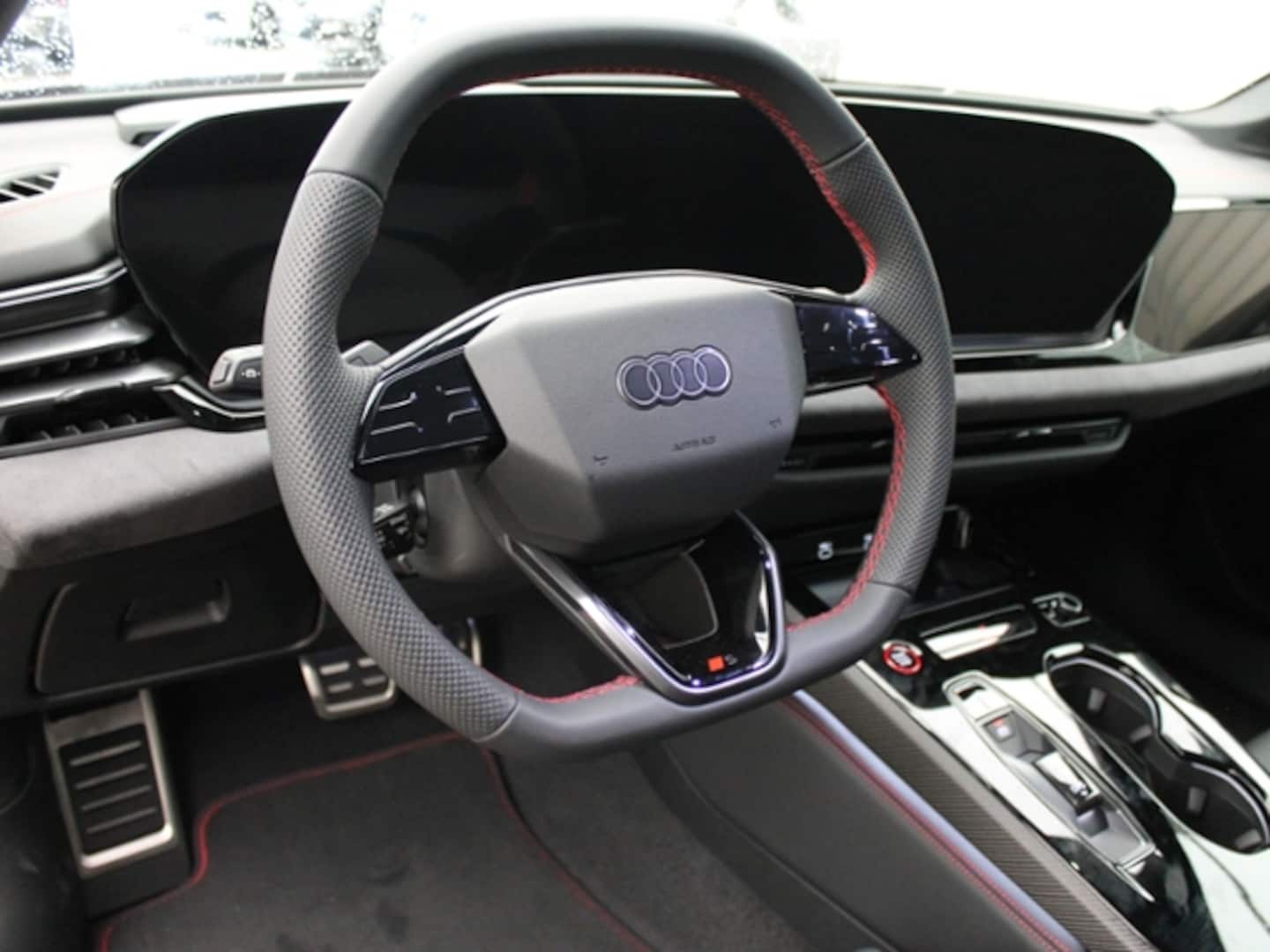 Bild über Audi A5 Avant TDI quattro 150 kW S tronic - für weitere Informationen kontaktieren Sie den Audi Partner
