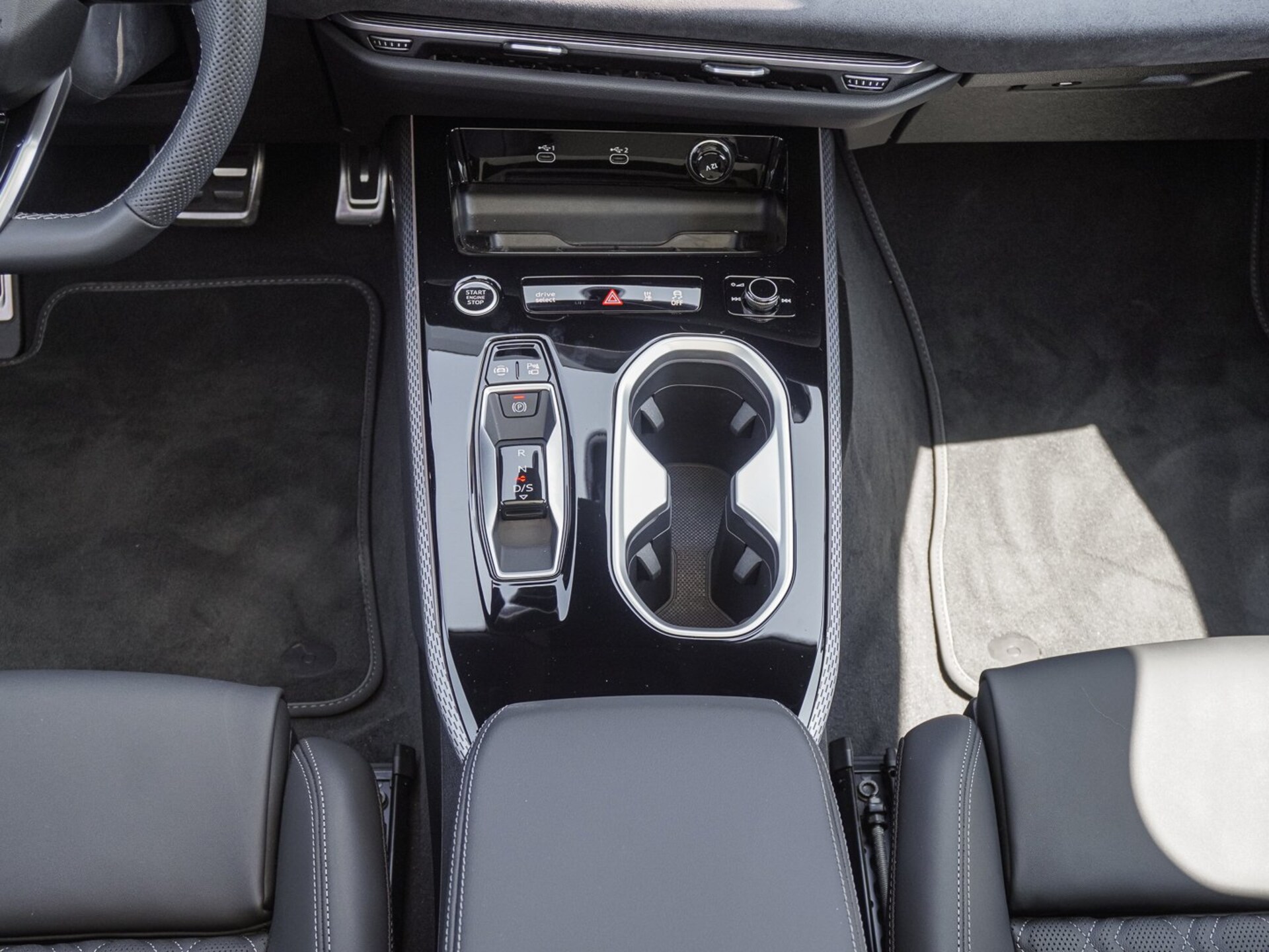 Audi A6 Avant edition one
