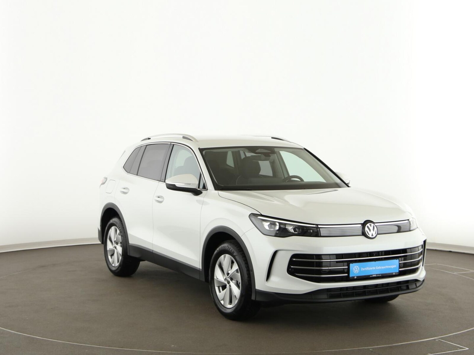 Volkswagen Tiguan – Bild 8