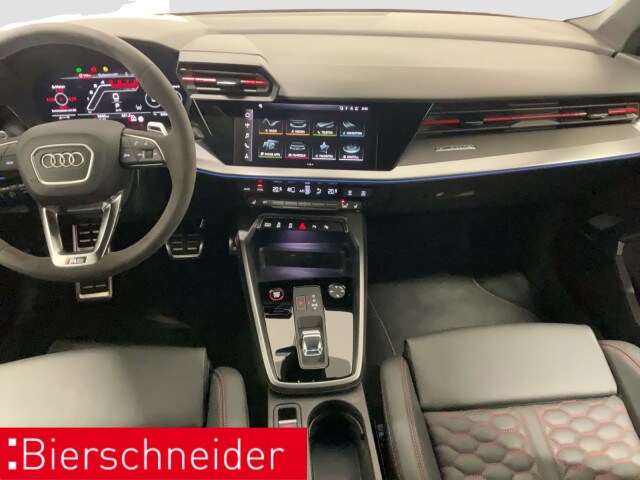 Image about Audi RS 3 Limousine TFSI quattro S tronic