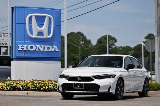 2025 Honda Civic Hybrid