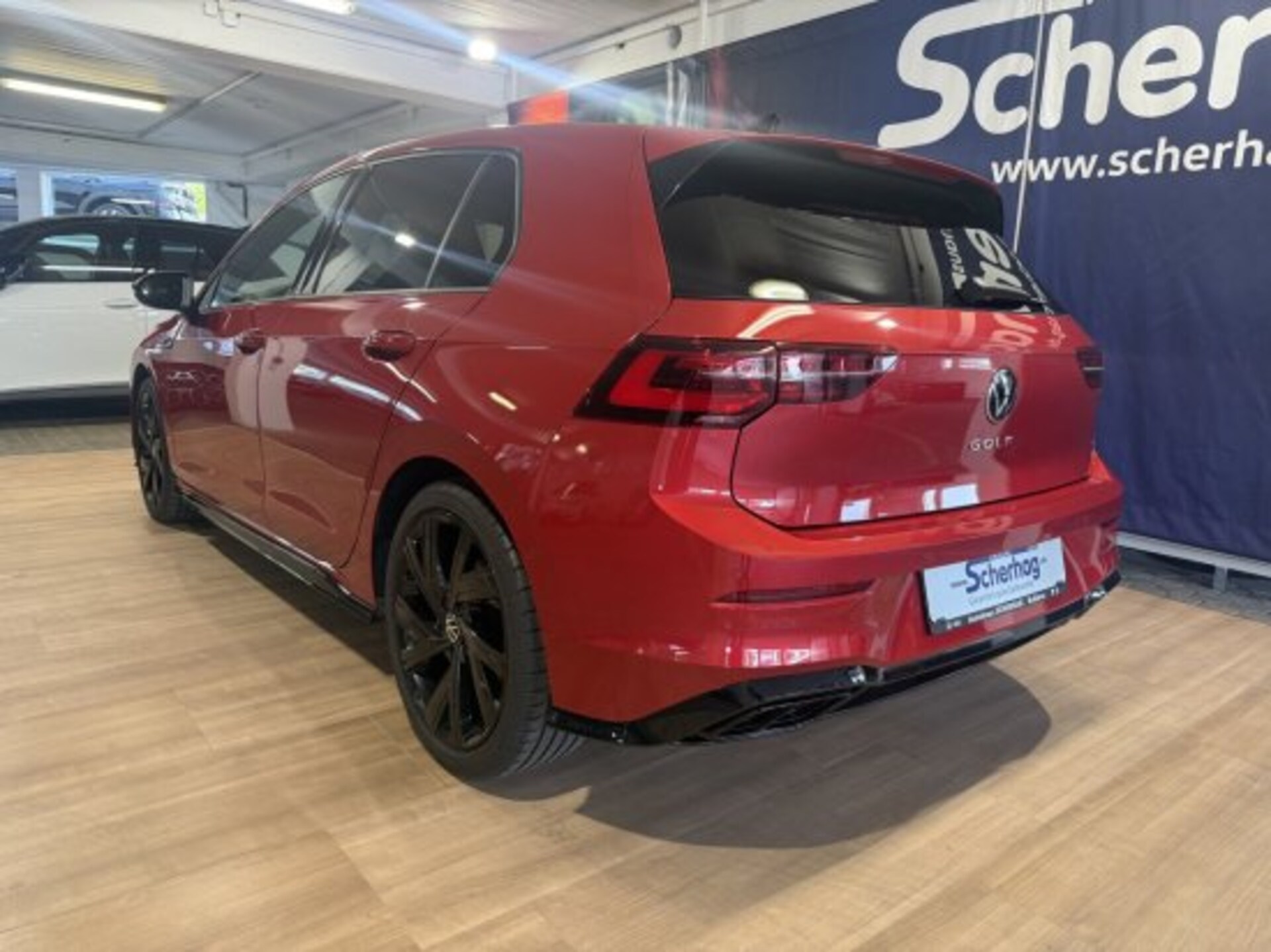 Volkswagen Golf R-Line