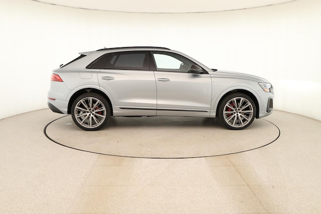 2026 Audi Q8 Prestige - Photo 8