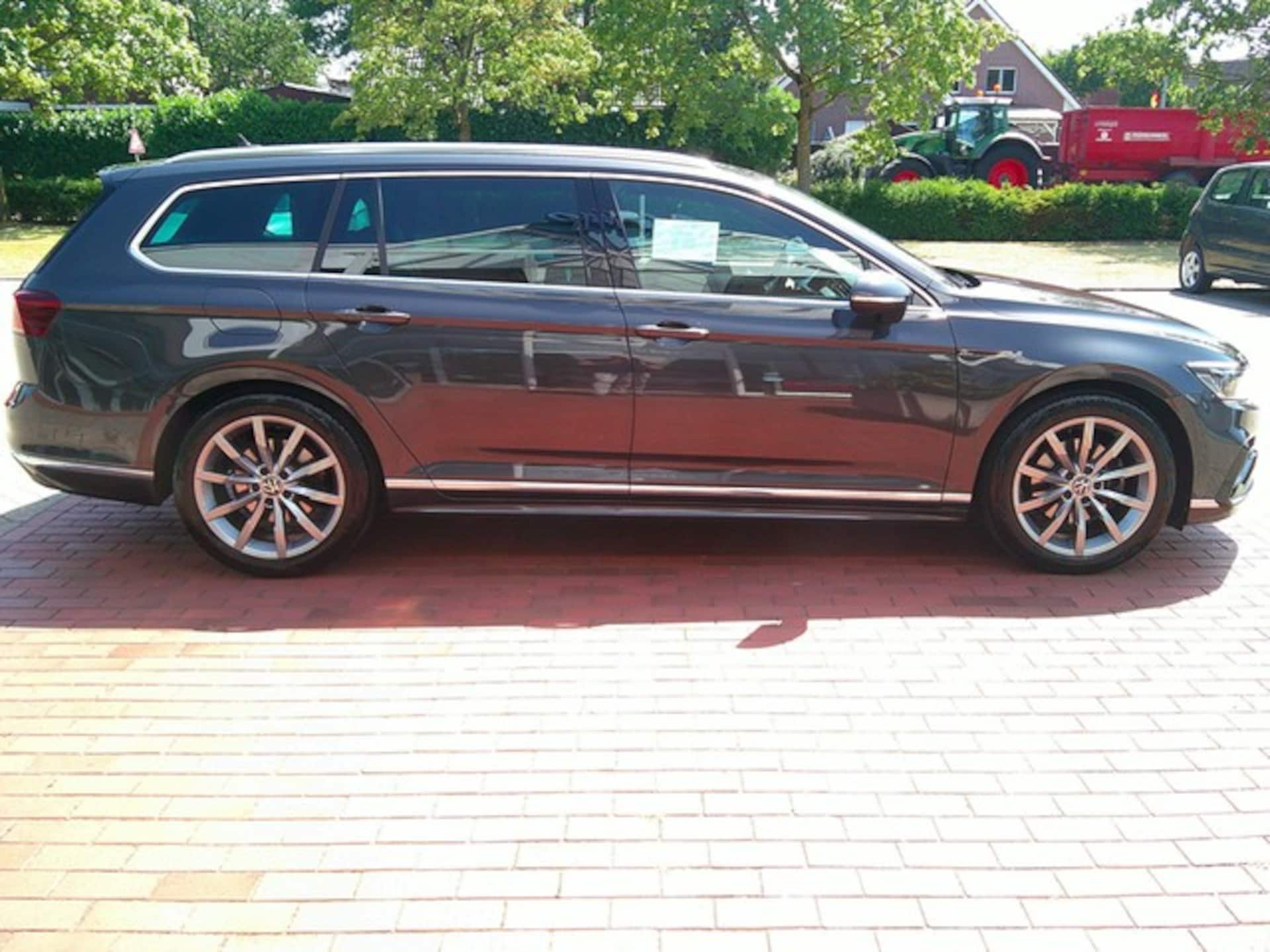 Volkswagen Passat Variant Elegance