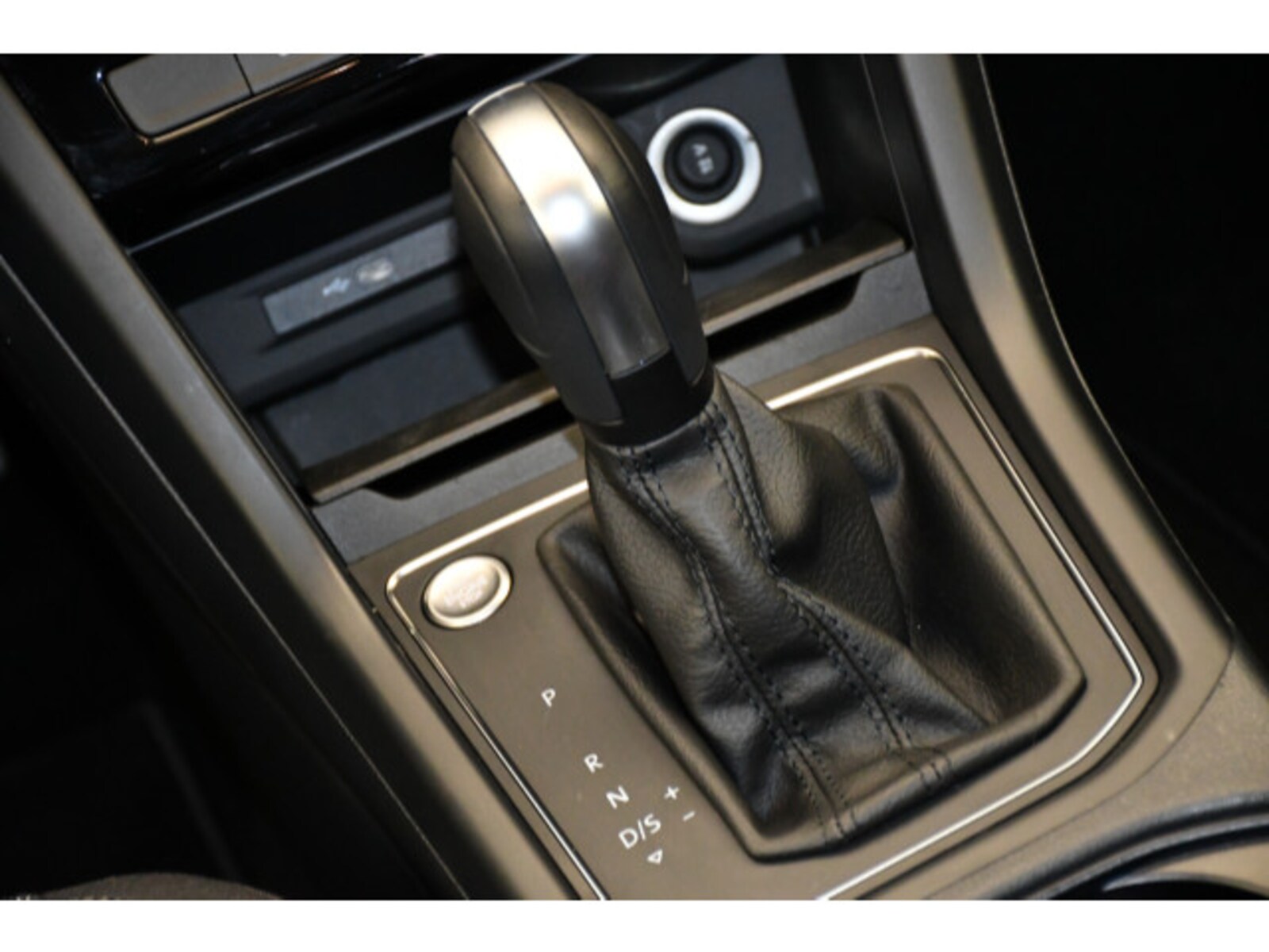 Volkswagen Touran – Bild 6