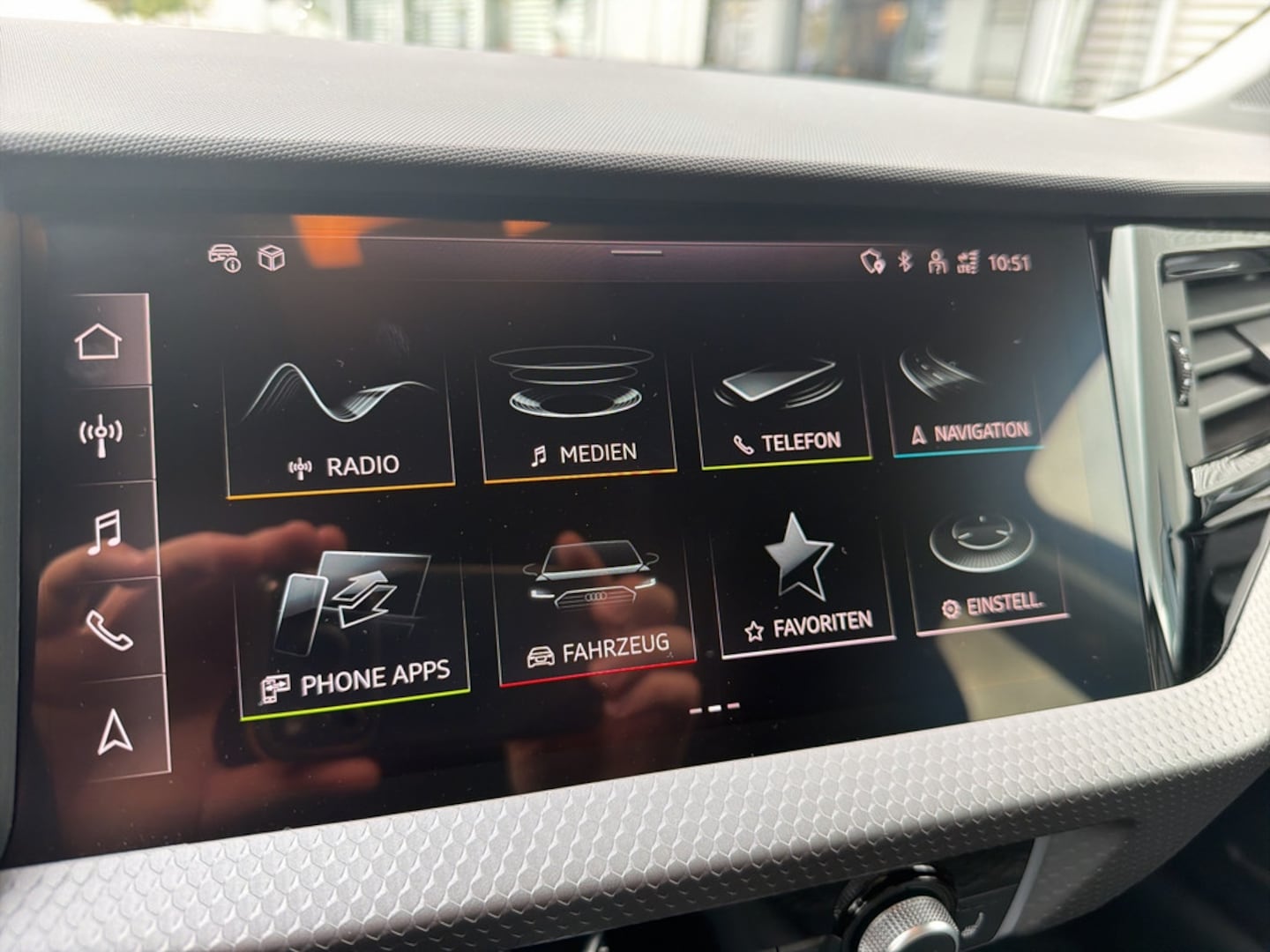Bild über Audi A1 Sportback S line 40 TFSI S tronic - für weitere Informationen kontaktieren Sie den Audi Partner
