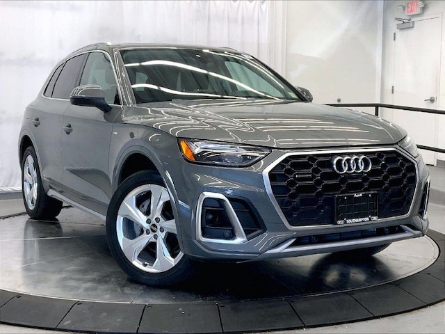 Photo of 2023 Audi Q5