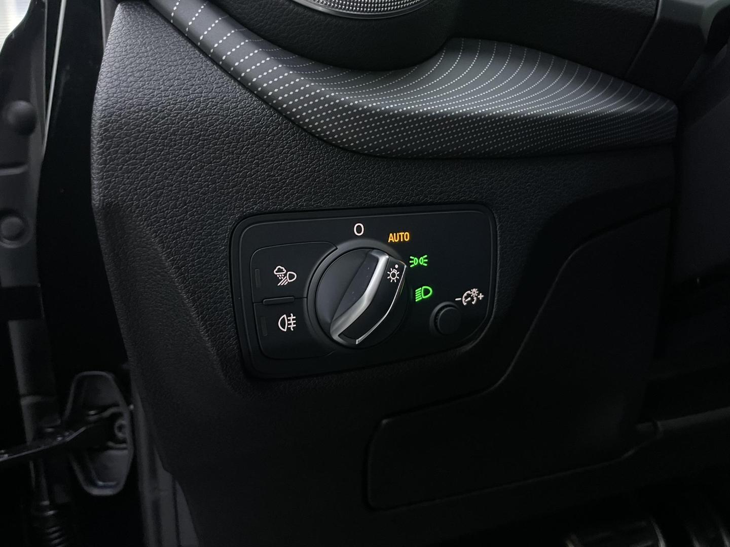 Image about Audi Q2 S line 35 TFSI 110 kW (150 ch) S tronic