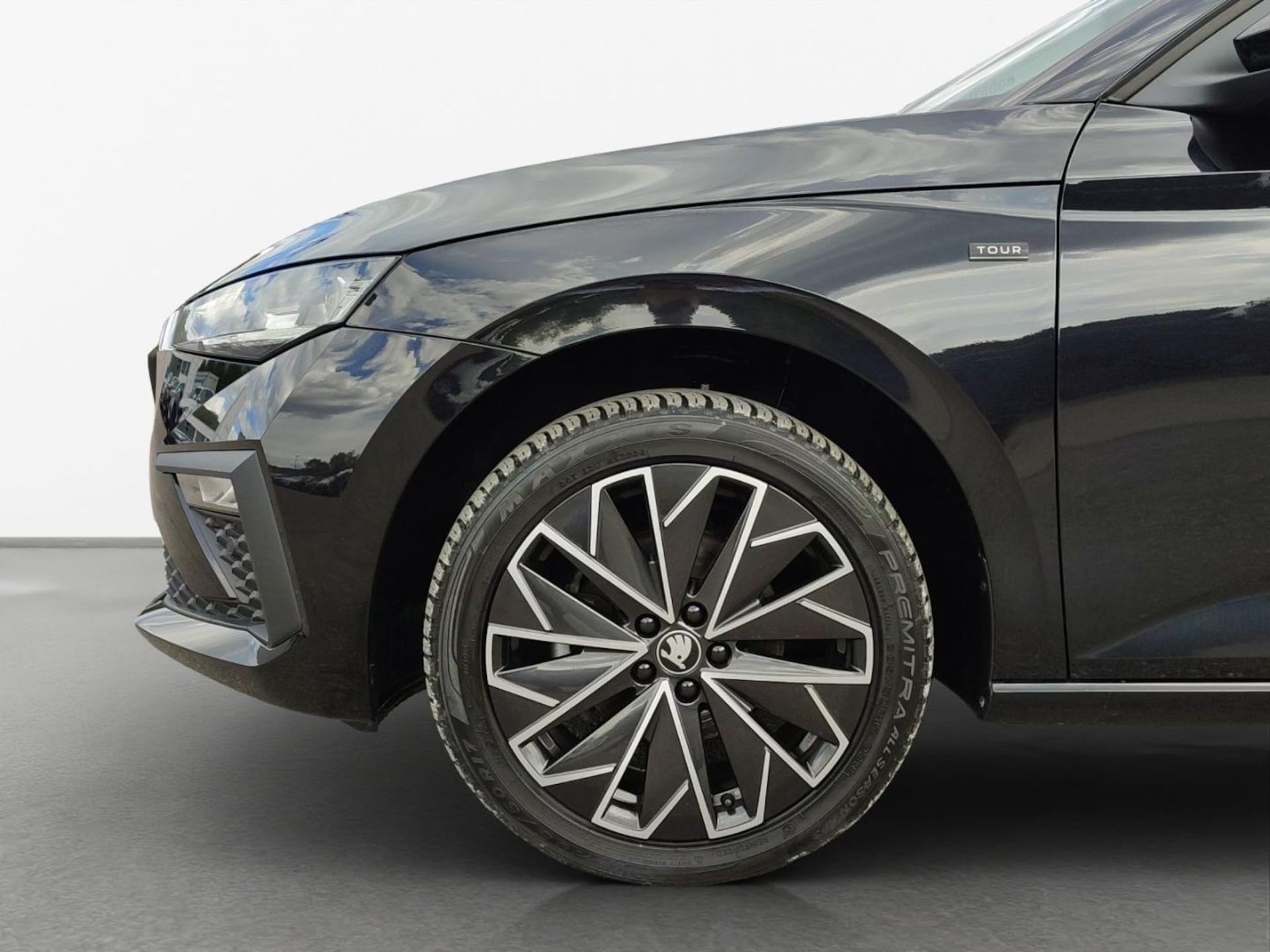 Skoda Scala Tour