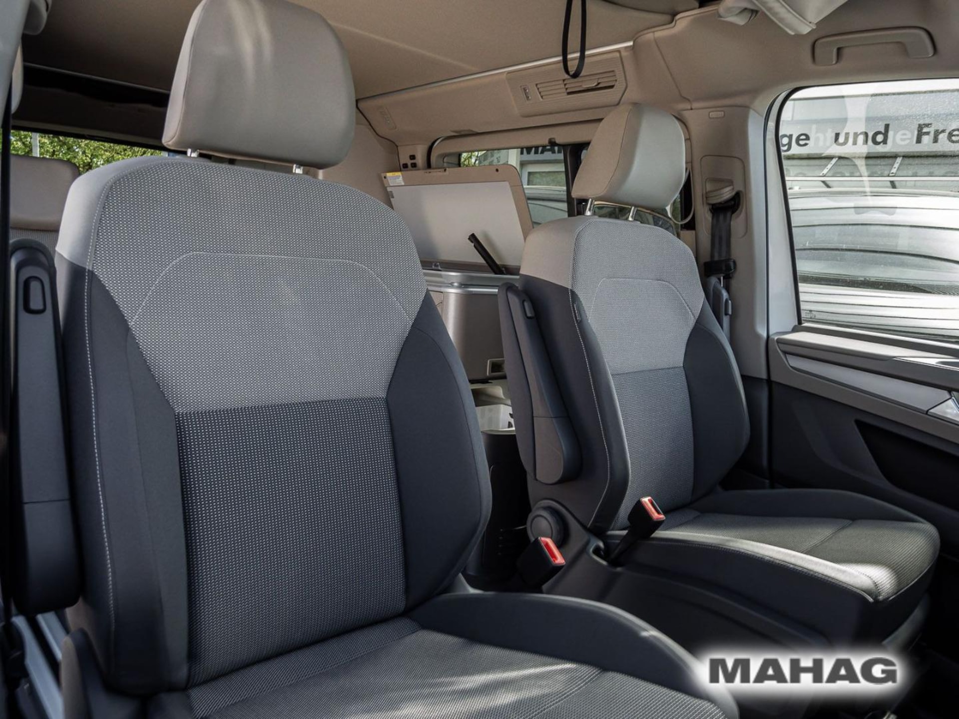 Volkswagen California Coast