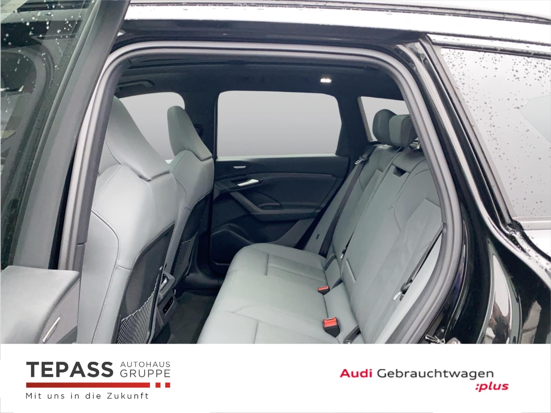 Audi SQ6 SUV e-tron
