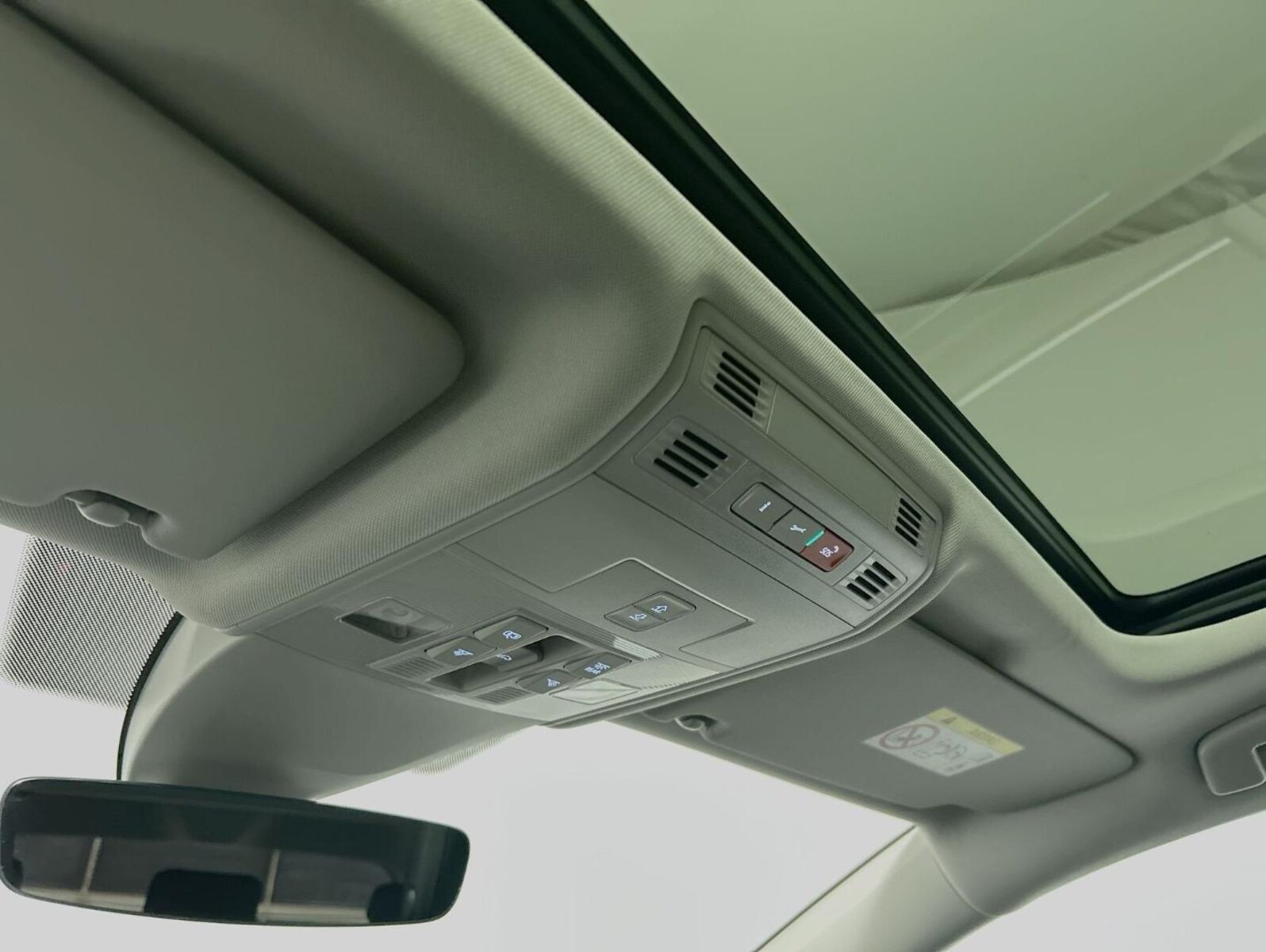 Volkswagen Touran – Bild 14