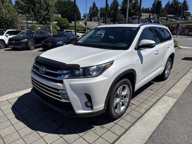 Photo of 2017 Toyota Highlander