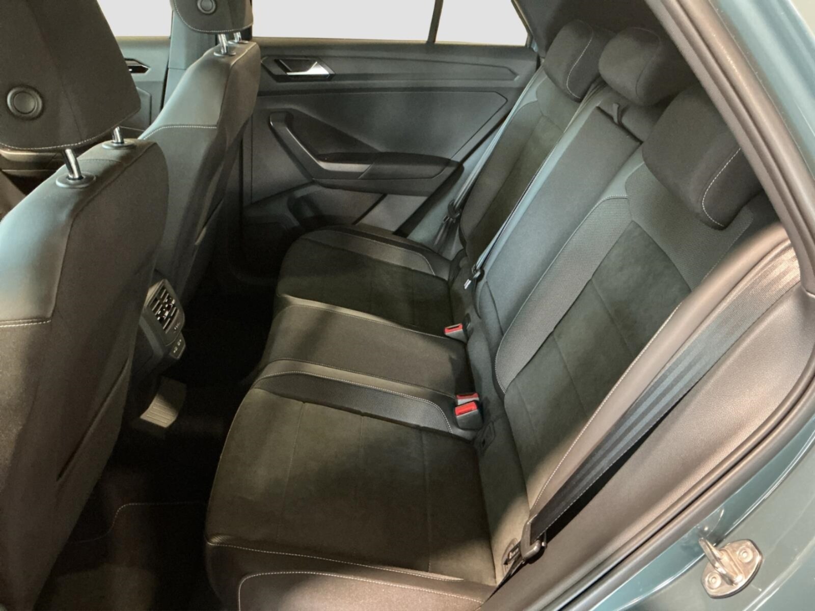 Volkswagen T-Roc – Bild 11
