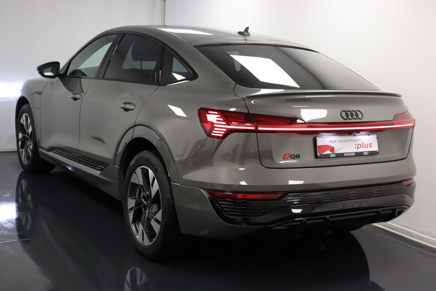 Image about Audi Q8 Sportback e-tron S line 55 e-tron quattro