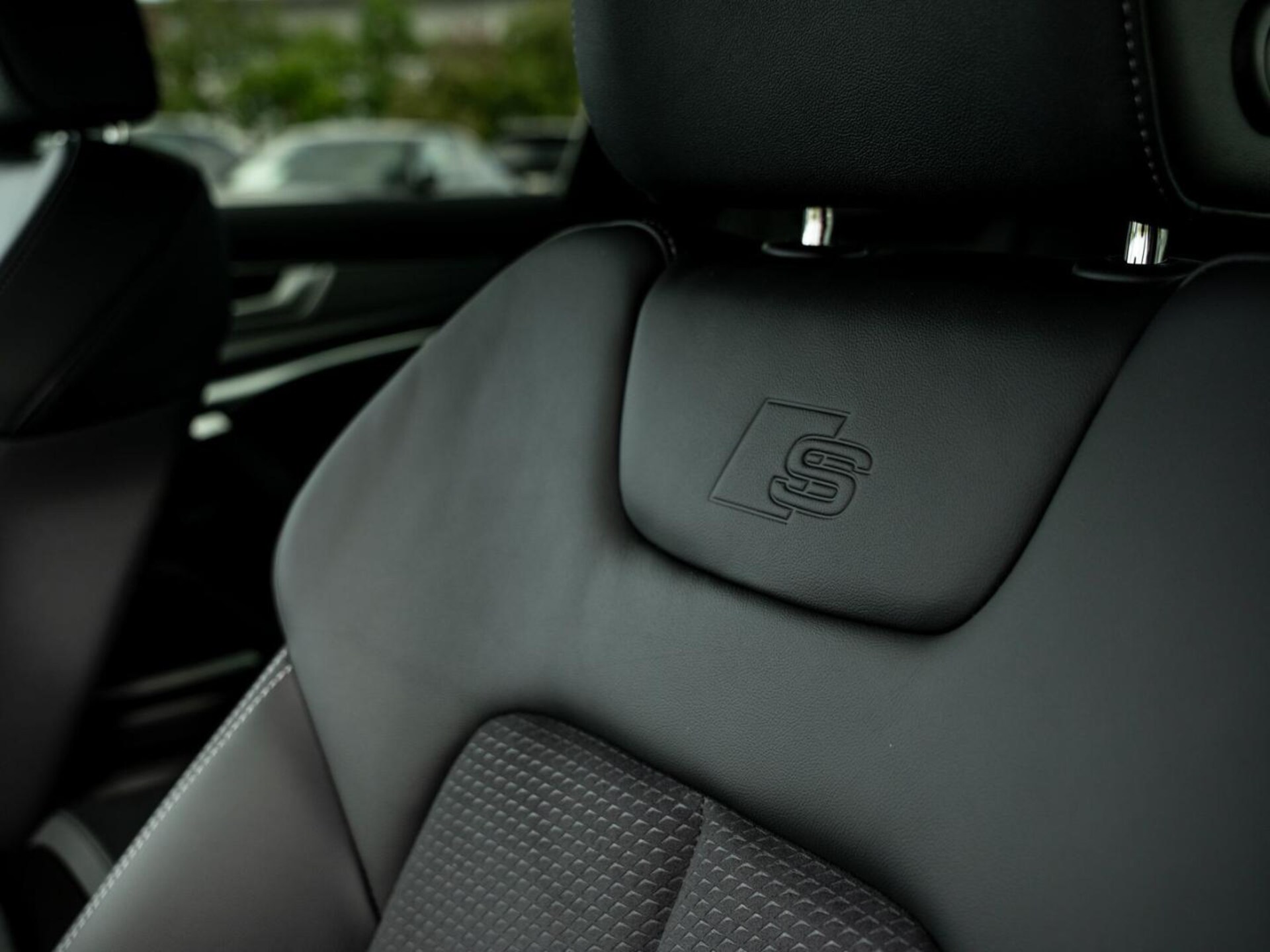 Audi S6 Avant