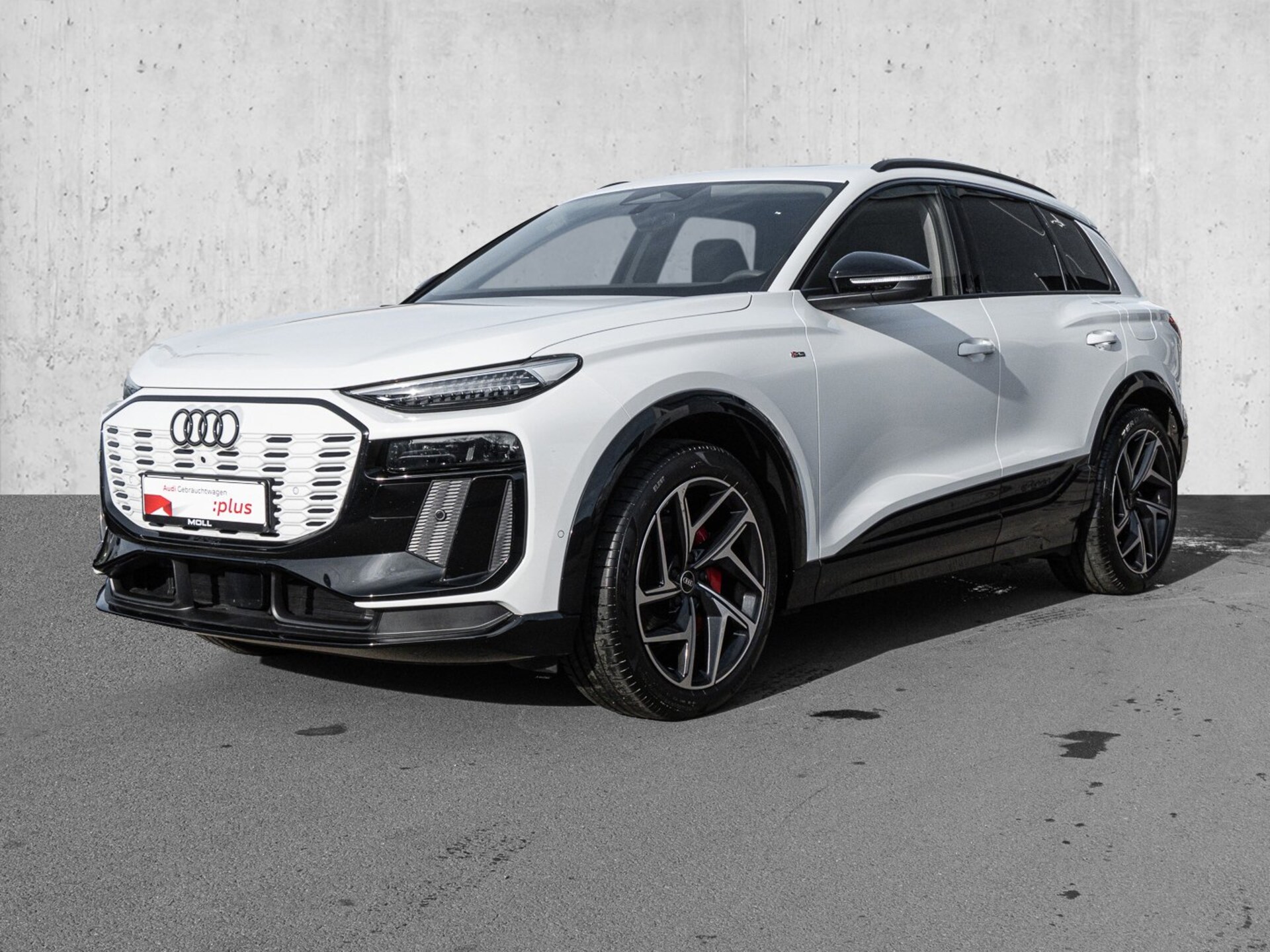Audi Q6 SUV e-tron