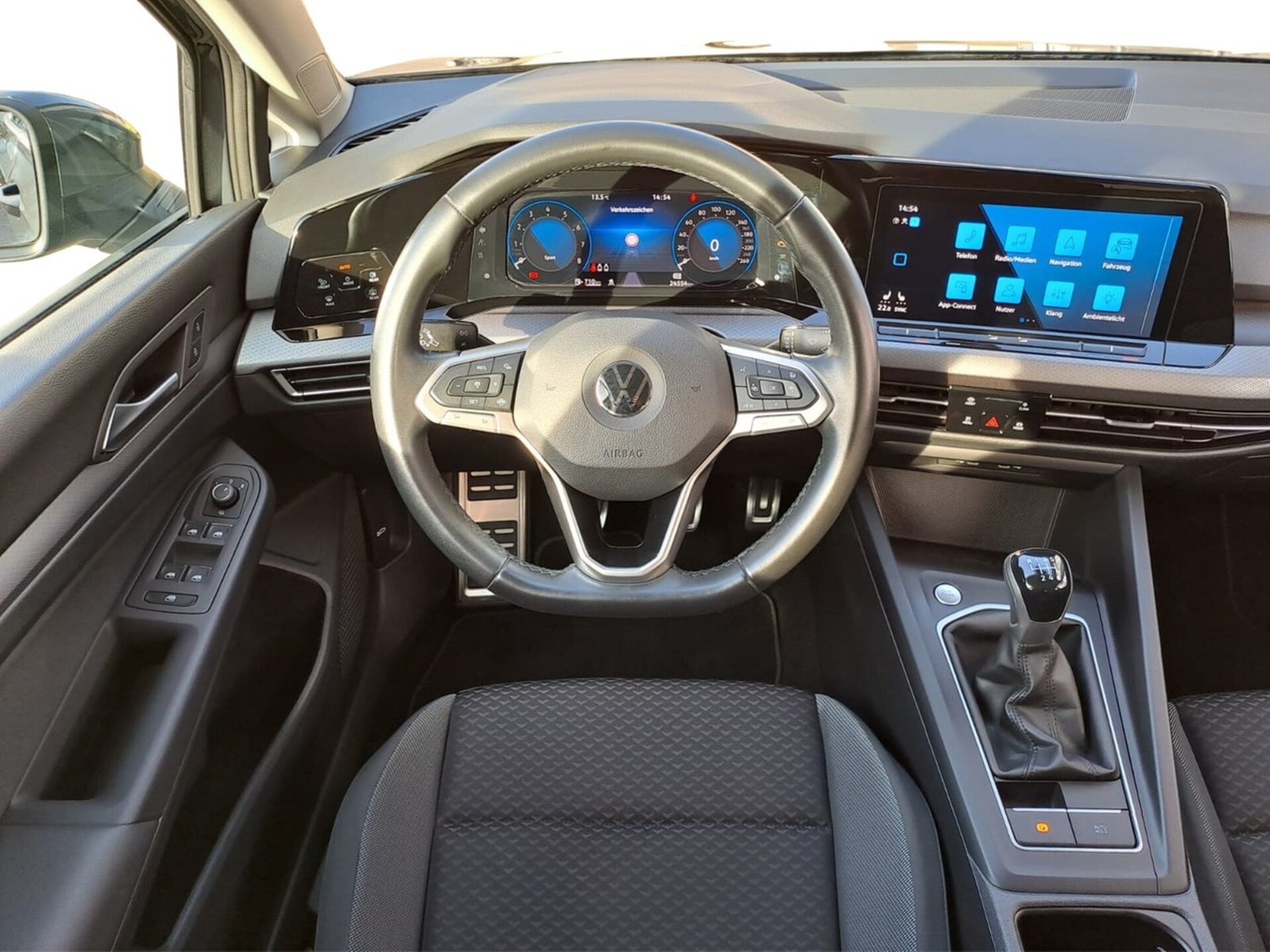 Volkswagen Golf Active