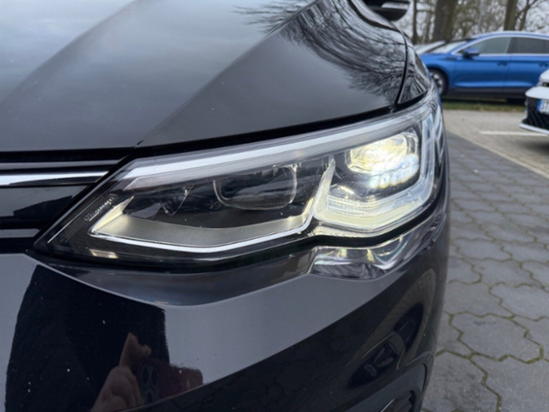 Volkswagen Golf Active