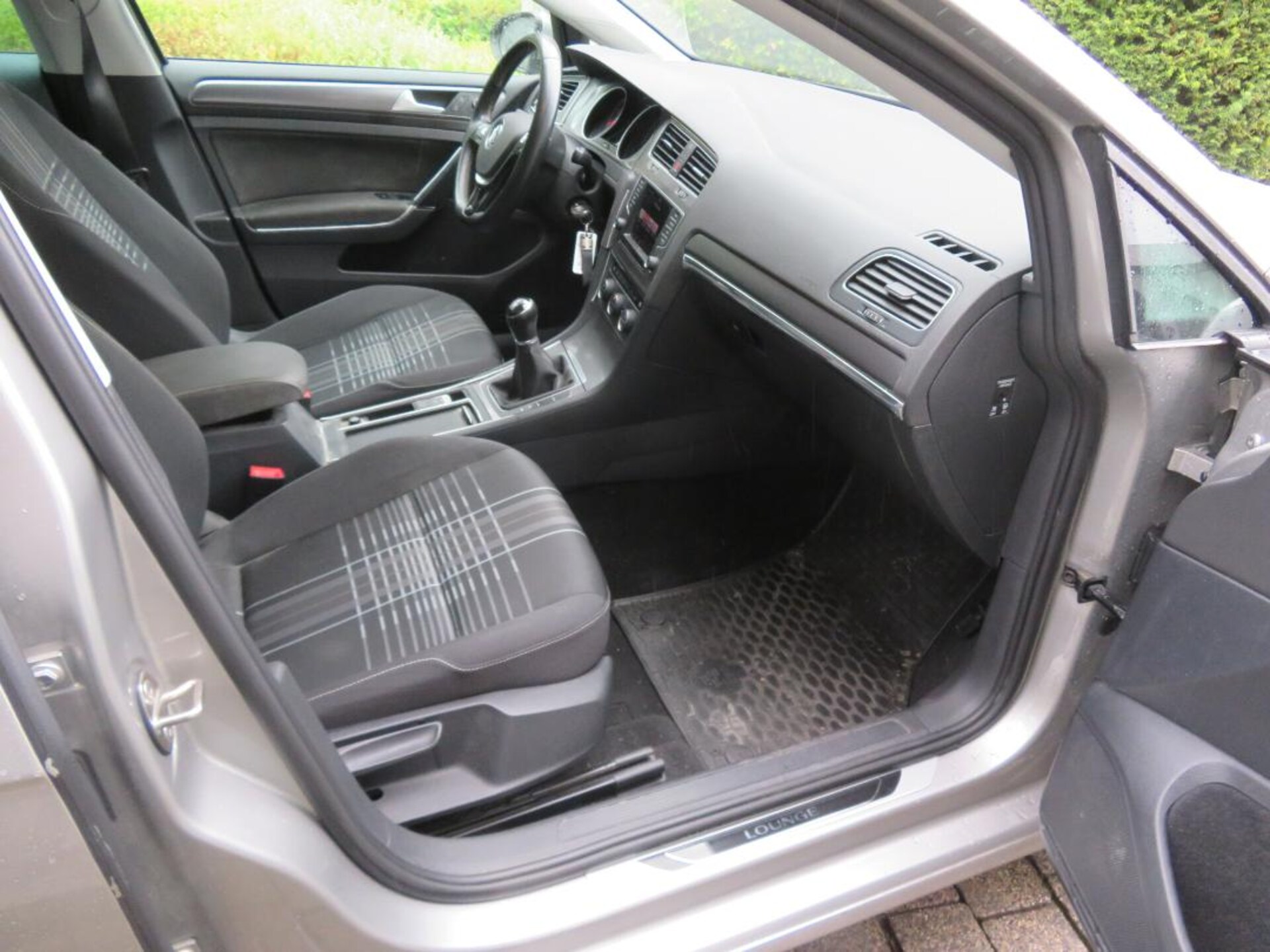 Volkswagen Golf LOUNGE