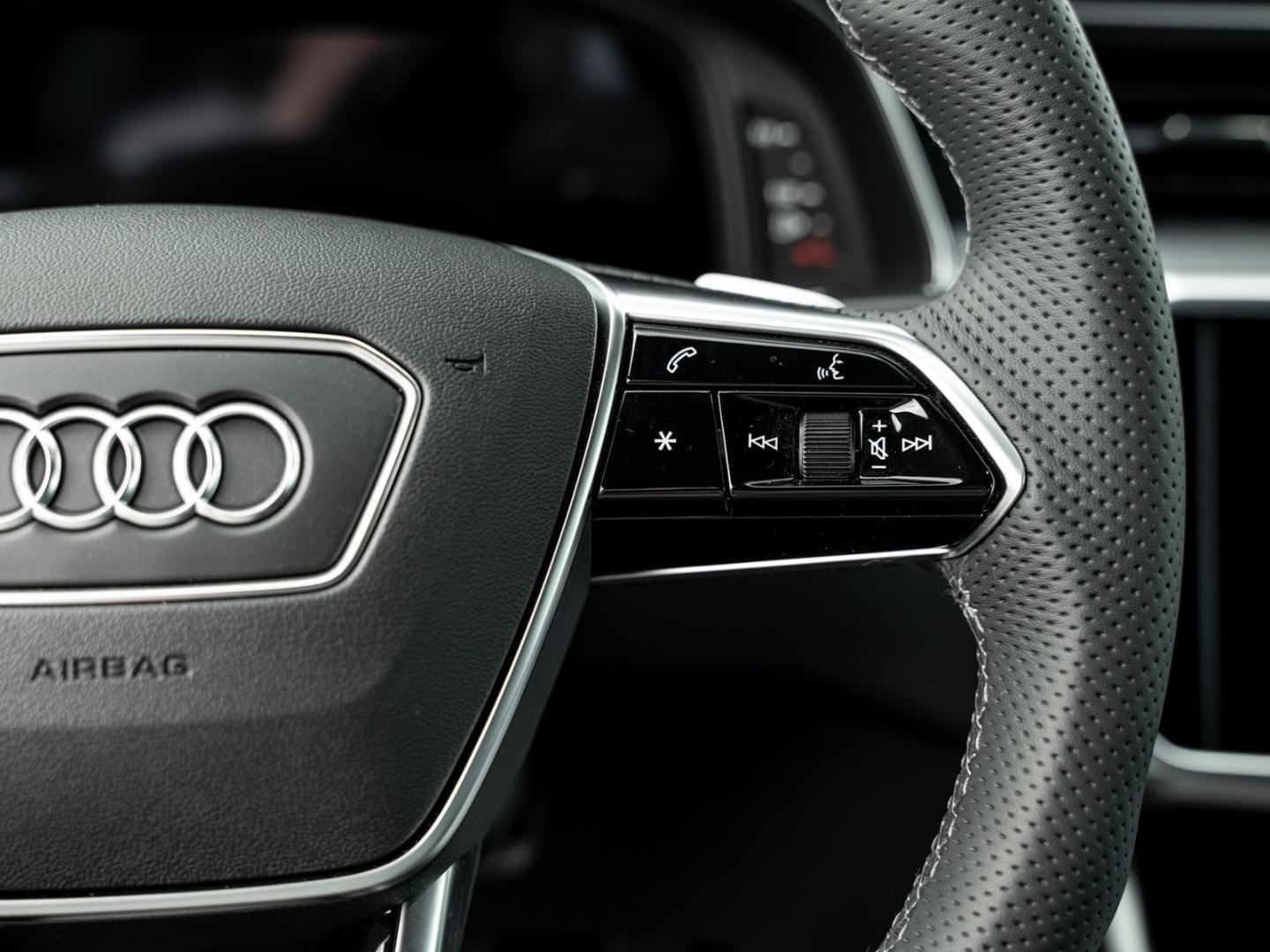 Bild über Audi S6 Avant TDI quattro tiptronic - für weitere Informationen kontaktieren Sie den Audi Partner