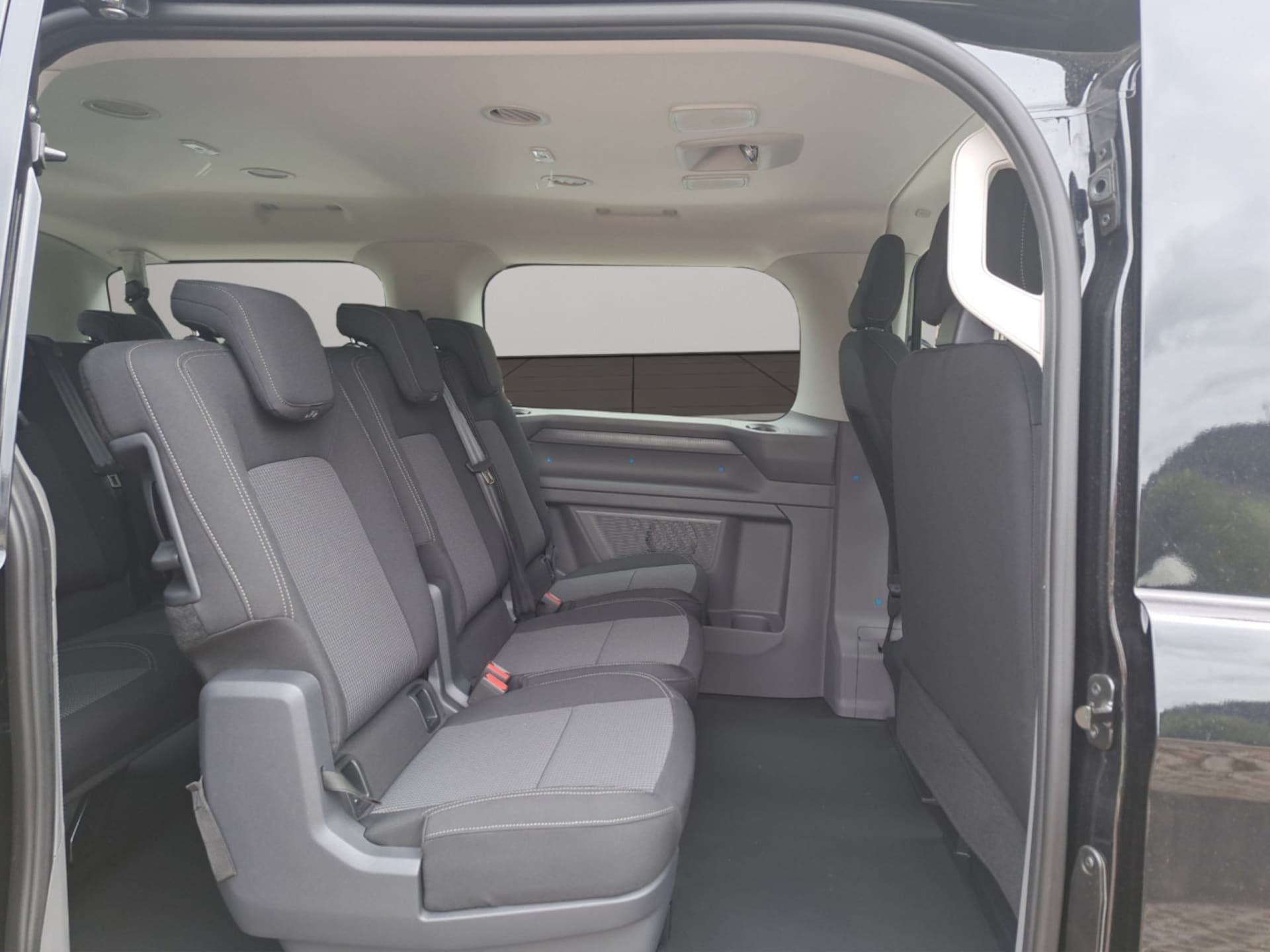 Volkswagen Caravelle Basis-Modell