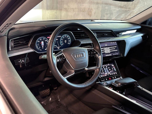 2024 Audi Q8 e-tron