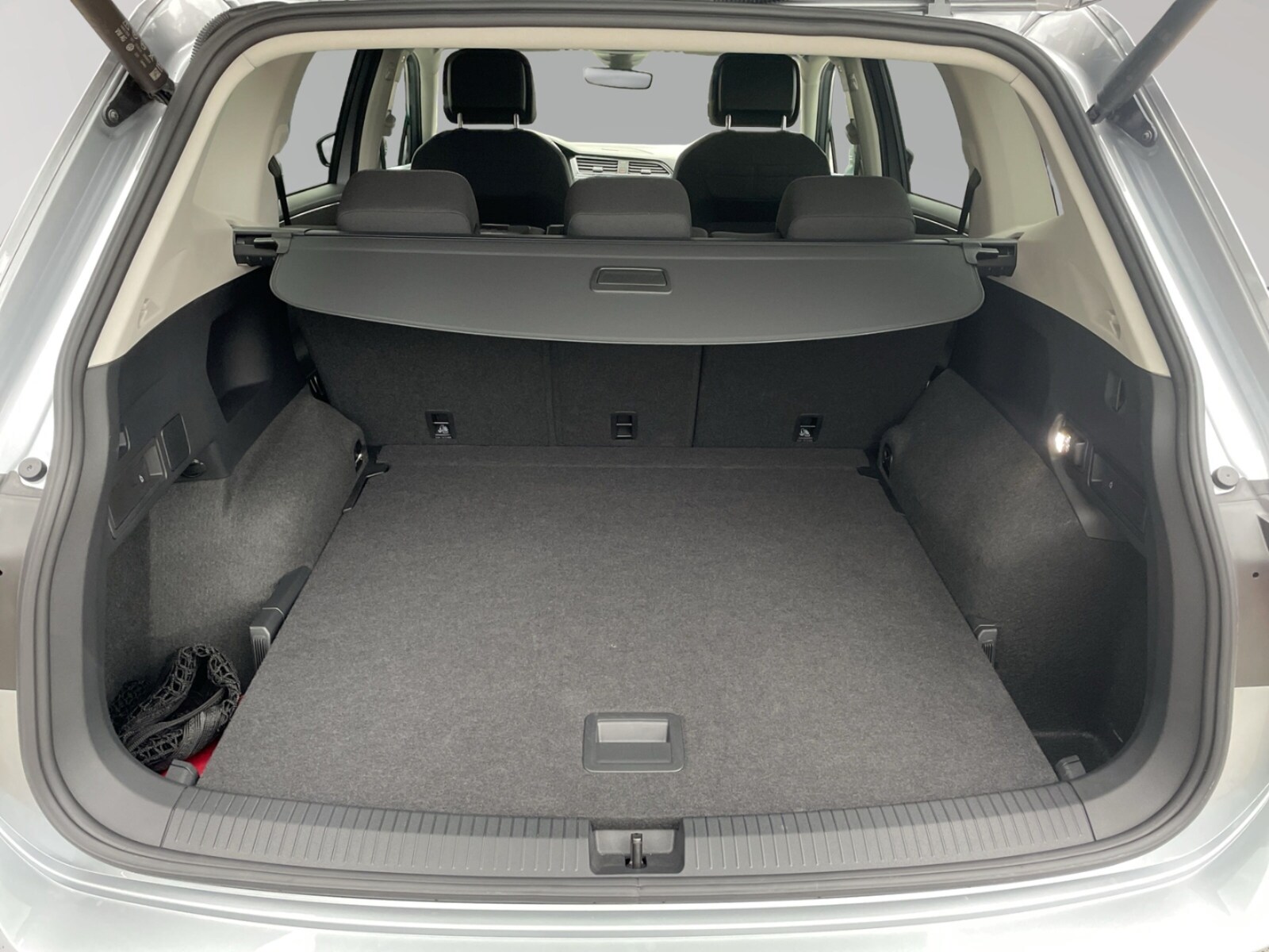 Volkswagen Tiguan Allspace – Bild 9