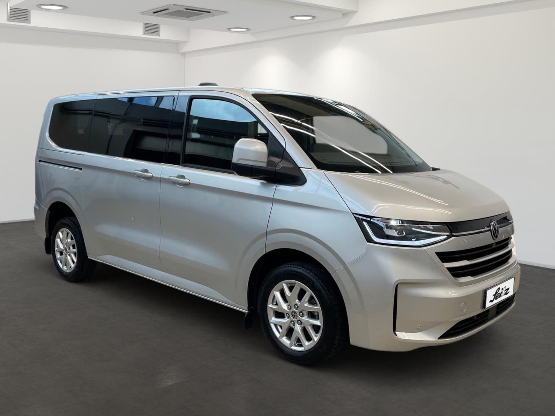 Volkswagen Caravelle Style