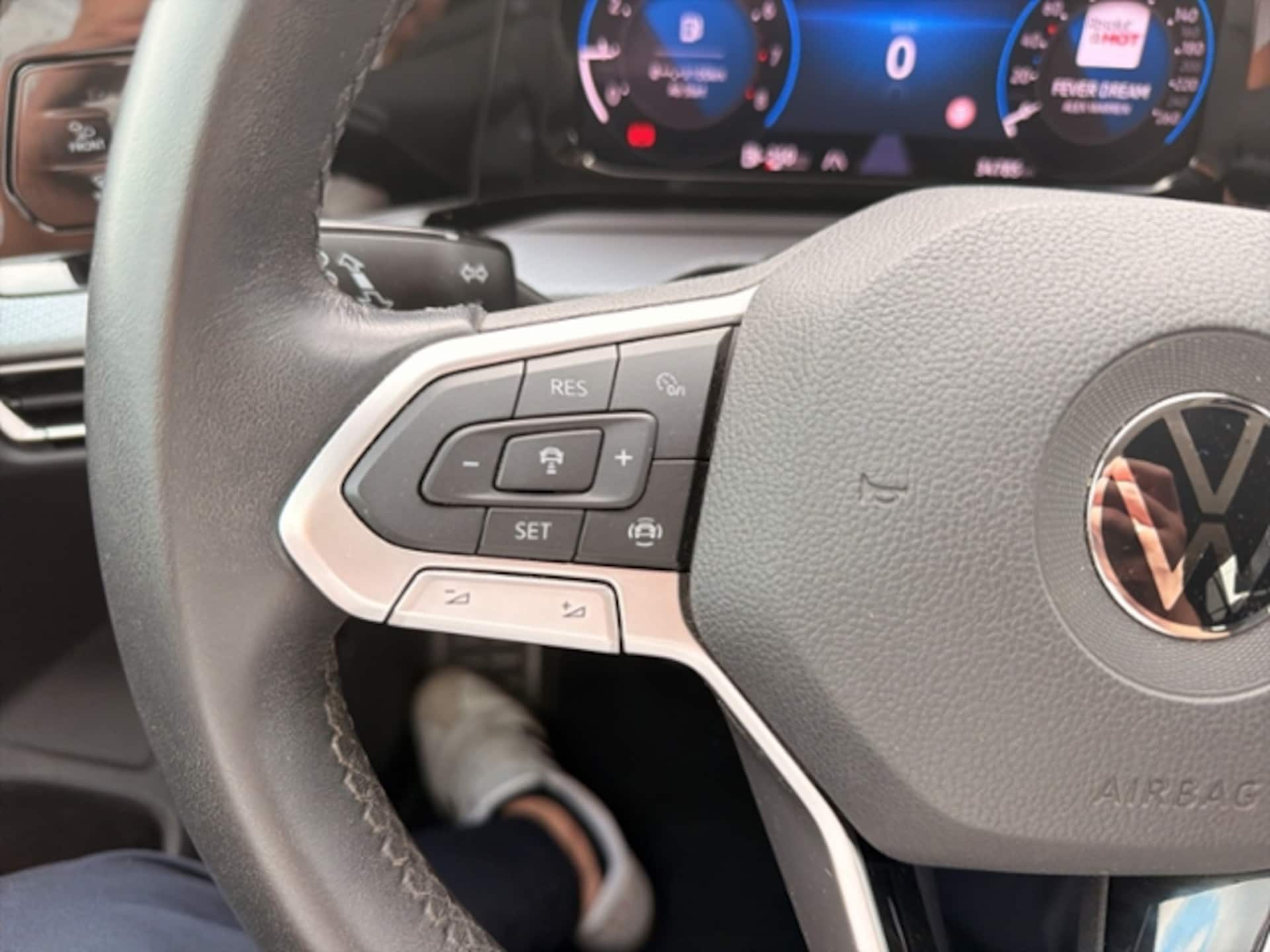Volkswagen Golf Active