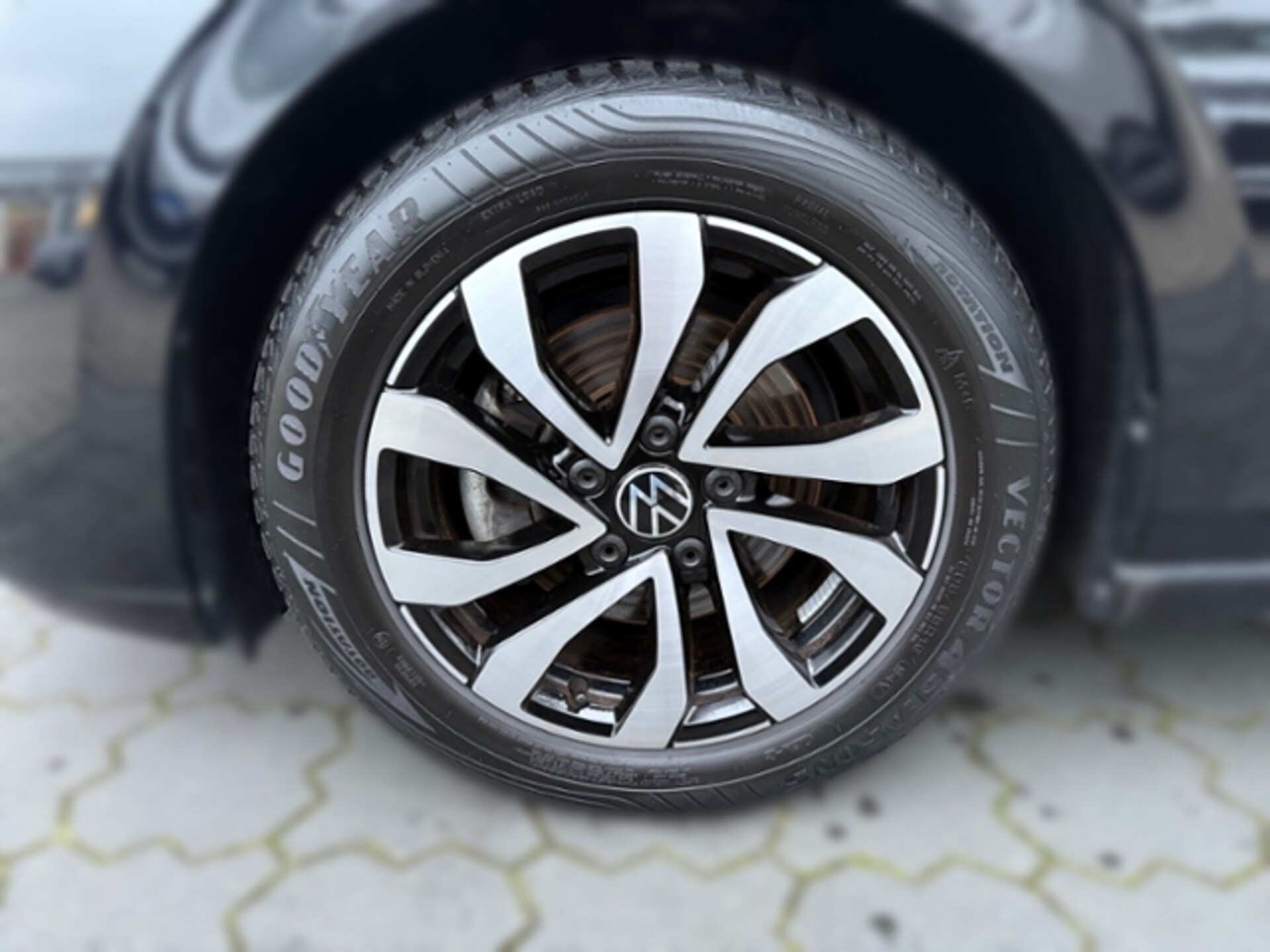 Volkswagen Golf Active