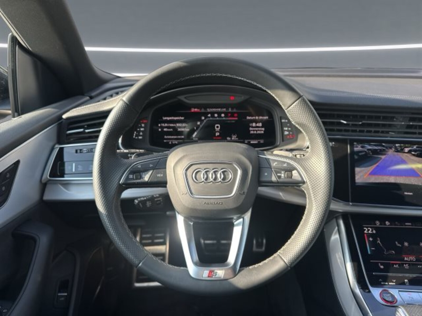 Audi SQ8 – Bild 9