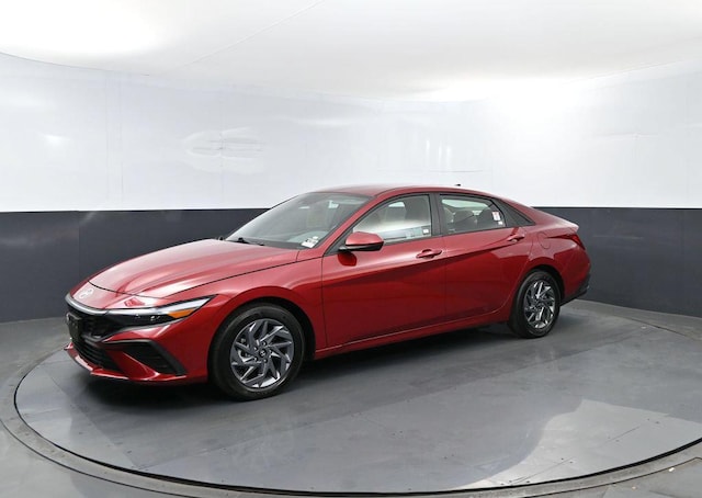 2024 Hyundai Elantra Hybrid