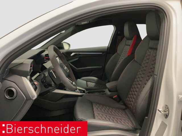 Image about Audi RS 3 Limousine TFSI quattro S tronic