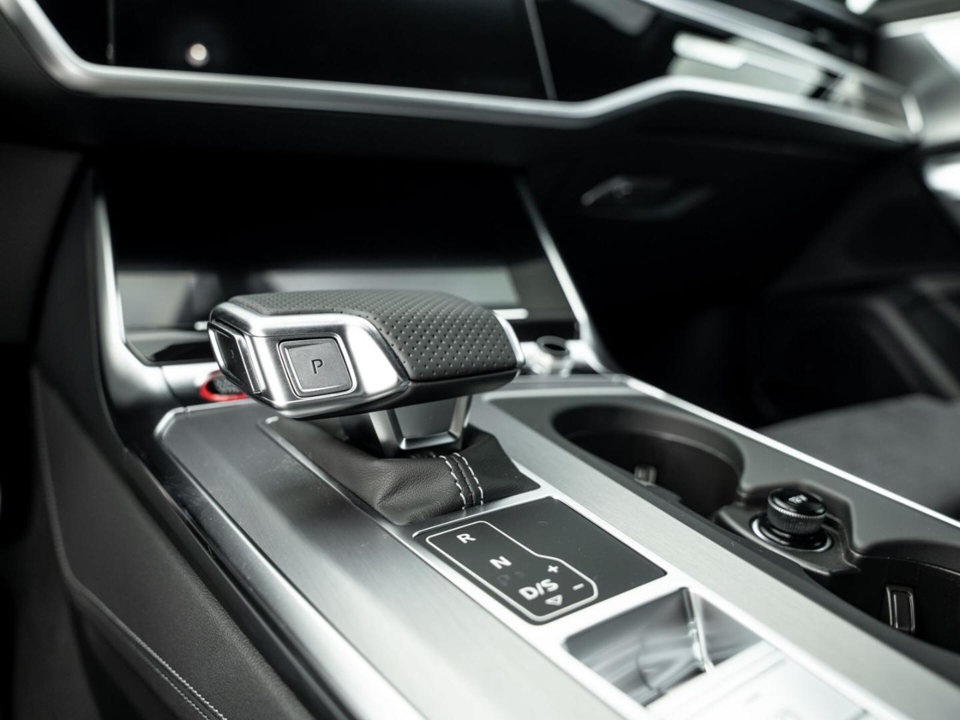 Audi S6 Avant