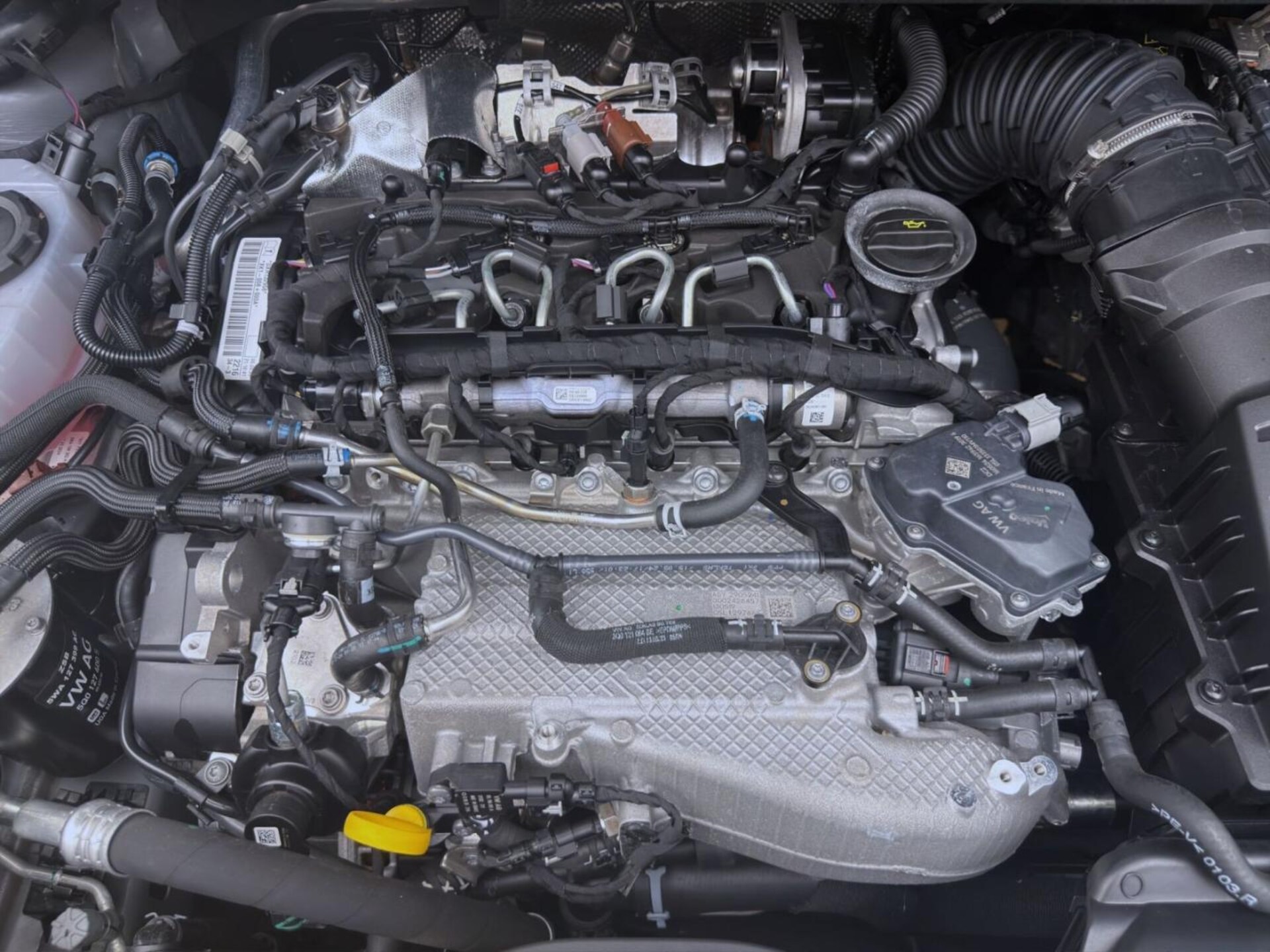 Volkswagen Caddy Basis-Modell